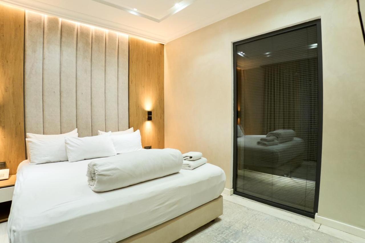Edem Hotel Turkistan Værelse billede