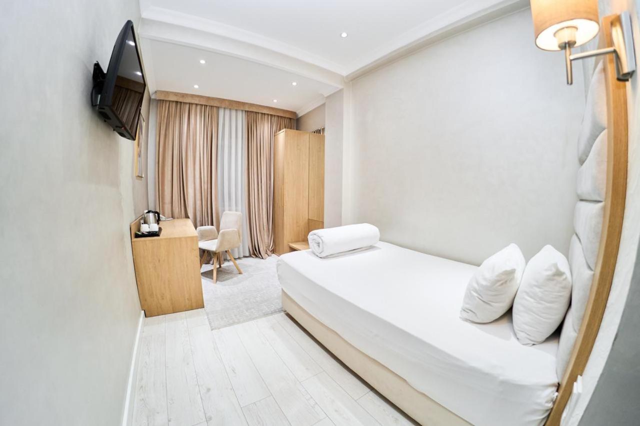 Edem Hotel Turkistan Værelse billede